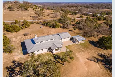 622 Paradise Ranch Rd, Fredericksburg, TX 78624 - Photo 2