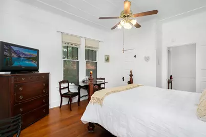 511 W Austin St, Fredericksburg, TX 78624 - Photo 16