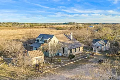 9402 Doss Spring Creek Rd, Doss, TX 78618 - Photo 4