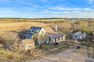 9402 Doss-Spring Creek Rd, Doss, TX 78618 - Photo 4