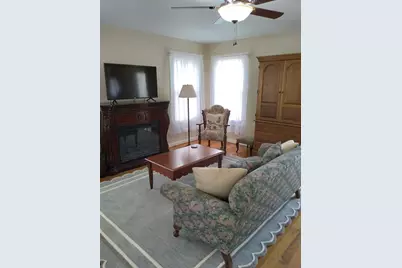 406 N Adams St, Fredericksburg, TX 78624 - Photo 6