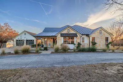 169 Royal Oaks Hill, Fredericksburg, TX 78624 - Photo 2