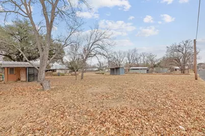 113 W Nimitz St, Fredericksburg, TX 78624 - Photo 20
