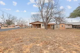 113 W Nimitz St, Fredericksburg, TX 78624 - Photo 22