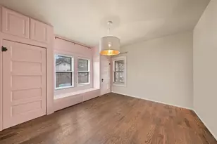 312 Lytle St, Kerrville, TX 78028 - Photo 10