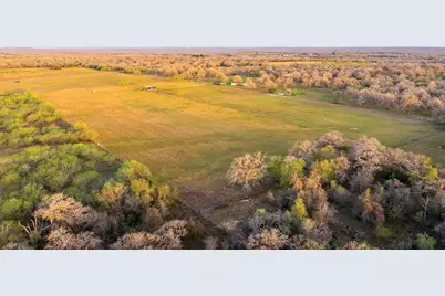 483 Batey Rd, Seguin, TX 78155 - Photo 1