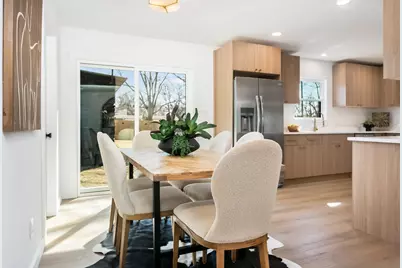 809 N Edison St, Fredericksburg, TX 78624 - Photo 26