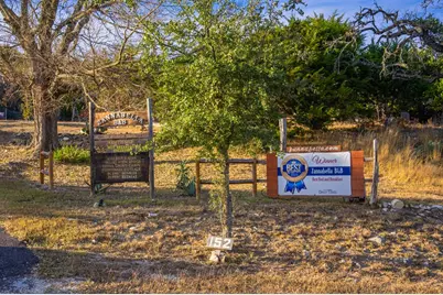 152 Henderson Branch Rd, Ingram, TX 78025 - Photo 46