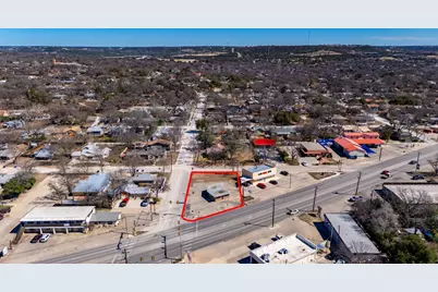 518 N Junction Hwy, Kerrville, TX 78028 - Photo 18