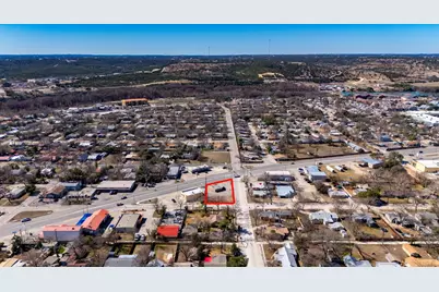 518 N Junction Hwy, Kerrville, TX 78028 - Photo 20