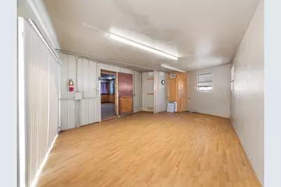 518 N Junction Hwy, Kerrville, TX 78028 - Photo 14