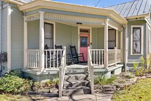 501 N Pine St, Fredericksburg, TX 78624 - Photo 2