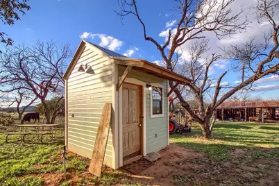 3610 Welgehausen Rd, Fredericksburg, TX 78624 - Photo 16