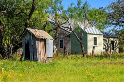 3610 Welgehausen Rd, Fredericksburg, TX 78624 - Photo 18
