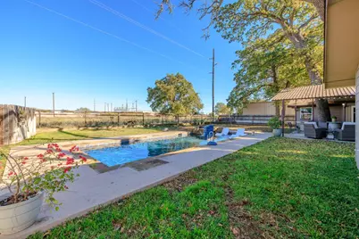 106 Bobwhite Trail, Fredericksburg, TX 78624 - Photo 28