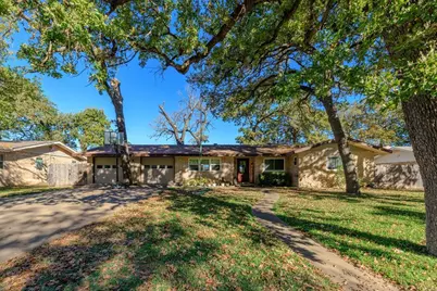 106 Bobwhite Trail, Fredericksburg, TX 78624 - Photo 2