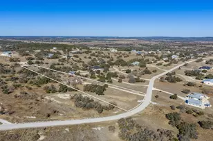 1783 Axis Cir, Fredericksburg, TX 78624 - Photo 6