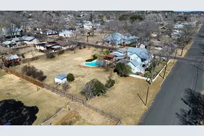 908 N Crockett St, Fredericksburg, TX 78624 - Photo 44