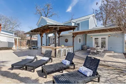 908 N Crockett St, Fredericksburg, TX 78624 - Photo 42