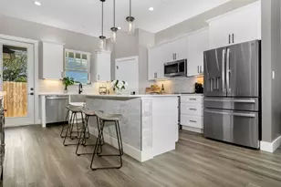 708 Cirrus Ln, Fredericksburg, TX 78624 - Photo 4