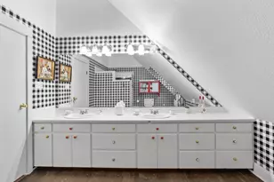 211 W Riverside Dr, Llano, TX 78643 - Photo 16