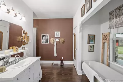 211 W Riverside Dr, Llano, TX 78643 - Photo 50