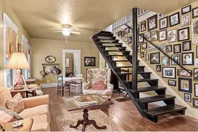 211 W Riverside Dr, Llano, TX 78643 - Photo 4