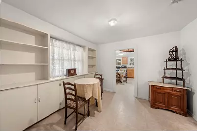 618 Lois St, Kerrville, TX 78028 - Photo 10