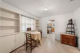 618 Lois St, Kerrville, TX 78028 - Photo 10