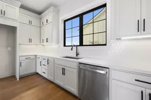 220 Interlaken St, Fredericksburg, TX 78624 - Photo 22