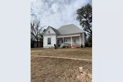 1104 S Pecan St, Brady, TX 76825 - Photo 1