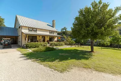 1763 Nixon Creek Rd, Fredericksburg, TX 78624 - Photo 20