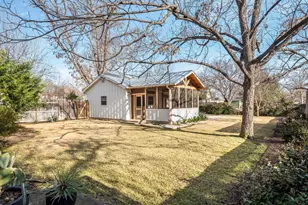205 E Centre St, Fredericksburg, TX 78624 - Photo 50