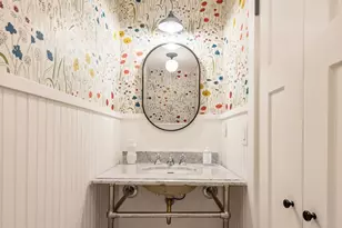 205 E Centre St, Fredericksburg, TX 78624 - Photo 20