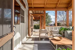 205 E Centre St, Fredericksburg, TX 78624 - Photo 44