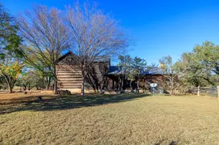 401 Clear Creek Rd, Fredericksburg, TX 78624 - Photo 22