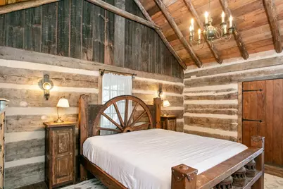 401 Clear Creek Rd, Fredericksburg, TX 78624 - Photo 6