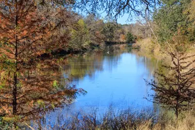 401 Clear Creek Rd, Fredericksburg, TX 78624 - Photo 2