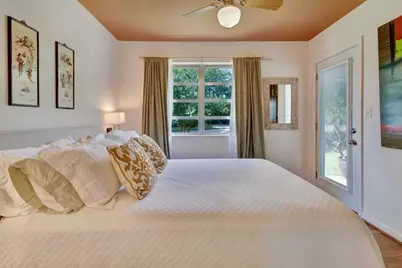 207 Walnut St, Fredericksburg, TX 78624 - Photo 22