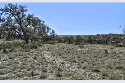 343 Cattle Creek, Johnson City, TX 78636 - Photo 4