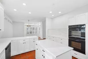 502 Oakland Hills Ln, Kerrville, TX 78028 - Photo 20