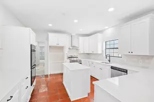 502 Oakland Hills Ln, Kerrville, TX 78028 - Photo 18