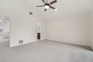 502 Oakland Hills Ln, Kerrville, TX 78028 - Photo 36