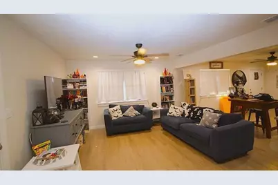 105 E Kathleen Dr., Kerrville, TX 78028 - Photo 6