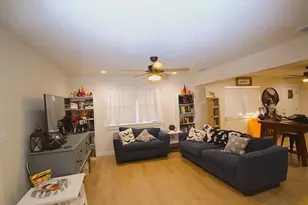 105 E Kathleen Dr, Kerrville, TX 78028 - Photo 6