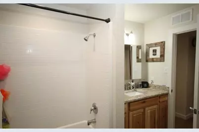 105 E Kathleen Dr., Kerrville, TX 78028 - Photo 12