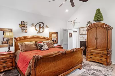 139 Armory Rd, Fredericksburg, TX 78624 - Photo 18