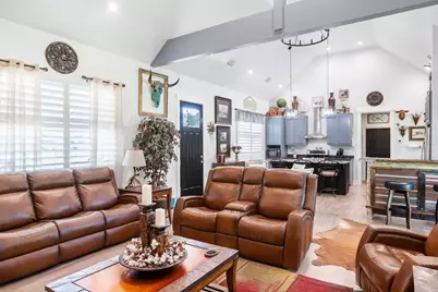 139 Armory Rd, Fredericksburg, TX 78624 - Photo 8