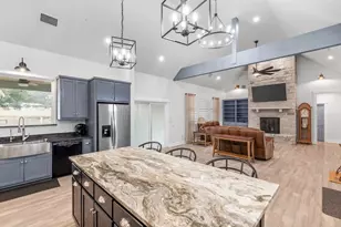 139 Armory Rd, Fredericksburg, TX 78624 - Photo 8