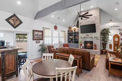 139 Armory Rd, Fredericksburg, TX 78624 - Photo 6